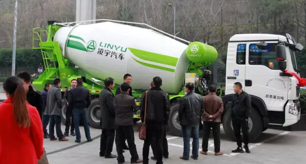 12����������܇�DƬ