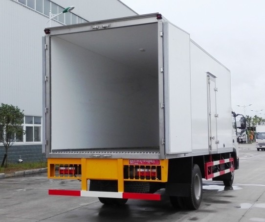 ���彭�����W��˾�_7.6�����܇