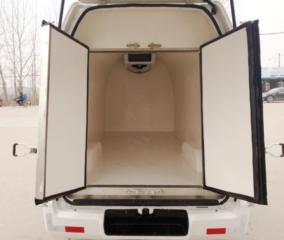 ����G7������܇