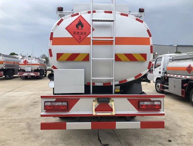 �|�L(f��ng)������һ�Ű��{���9.8�����ͽ��|(zh��)�\��܇