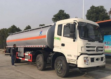 東風特商小三軸供液車圖片 東風特商小三軸供液車圖片