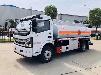 8���͹�܇�DƬ