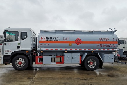 ��(gu��)��12���|�L(f��ng)������D9�͹�܇�S�҃r(ji��)��_����������܇