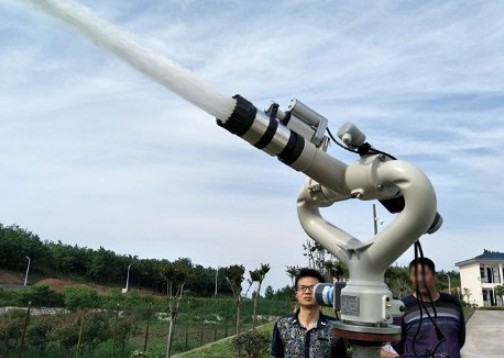 中聯(lián)灑水車電動(dòng)遙控水炮 中聯(lián)灑水車電動(dòng)遙控水炮