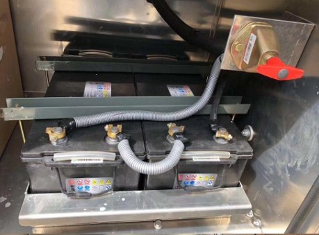 飛機(jī)加油車細(xì)節(jié)圖片 飛機(jī)加油車細(xì)節(jié)圖片