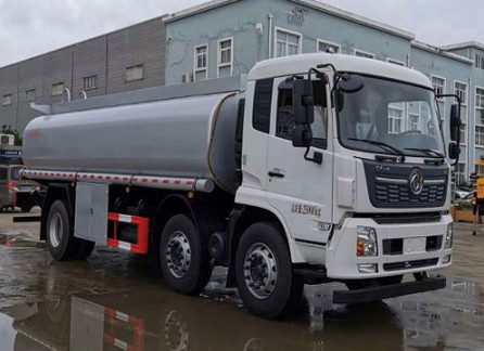 SCS5250GPGDFH型東風(fēng)天錦小三軸普通液體運(yùn)輸車 SCS5250GPGDFH型東風(fēng)天錦小三軸普通液體運(yùn)輸車