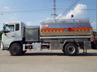 國五東風(fēng)天錦飛機(jī)加油車 國五東風(fēng)天錦飛機(jī)加油車