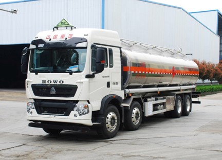 國(guó)六重汽豪沃30.6方鋁合金運(yùn)油車 國(guó)六重汽豪沃30.6方鋁合金運(yùn)油車