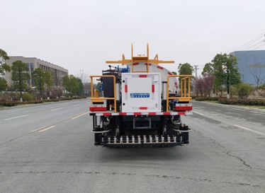 4.2立方標準型瀝青灑布車 4.2立方標準型瀝青灑布車