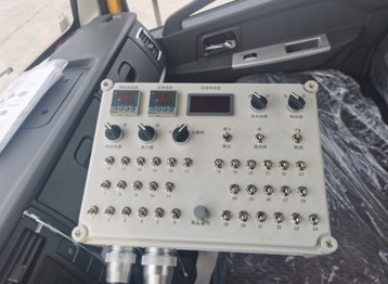 6.3立方東風(fēng)華神T3標(biāo)準(zhǔn)型瀝青灑布車 6.3立方東風(fēng)華神T3標(biāo)準(zhǔn)型瀝青灑布車