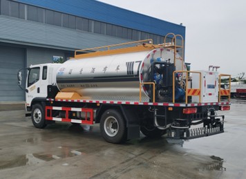 9.3立方解放標(biāo)準(zhǔn)型瀝青灑布車 9.3立方解放標(biāo)準(zhǔn)型瀝青灑布車