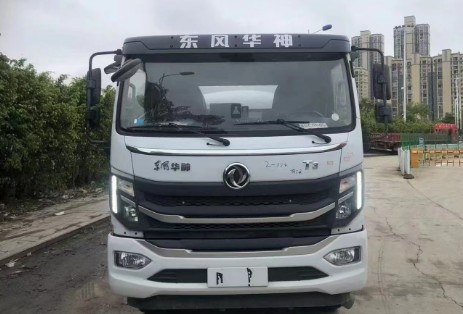 二手福建福州戶7噸加油車 二手福建福州戶7噸加油車