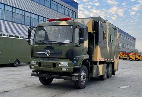 東風(fēng)天錦六驅(qū)越野餐車 東風(fēng)天錦六驅(qū)越野餐車