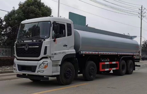 東風(fēng)天龍前四后八普通液體運(yùn)輸車_潤知星牌SCS5311GPGDFH6型普通液體運(yùn)輸車 東風(fēng)天龍前四后八普通液體運(yùn)輸車_潤知星牌SCS5311GPGDFH6型普通液體運(yùn)輸車