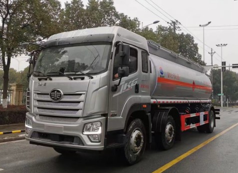 解放JK6前四后四20方易燃液體罐式運(yùn)輸車(chē)_潤(rùn)知星牌SCS5264GRYCA6型易燃液體罐式運(yùn)輸車(chē) 解放JK6前四后四20方易燃液體罐式運(yùn)輸車(chē)_潤(rùn)知星牌SCS5264GRYCA6型易燃液體罐式運(yùn)輸車(chē)