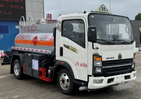 ���������{(l��n)��2.3��-2.7������܇_������ZLC5047GJYZQ6�ͼ���܇