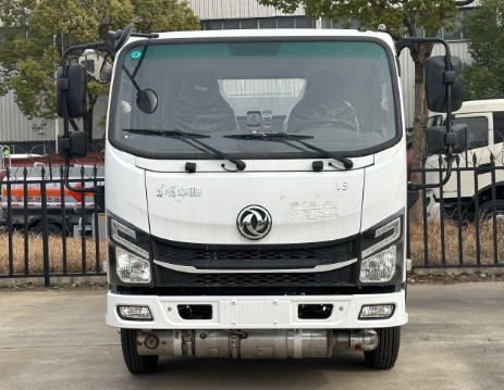 東風(fēng)華神藍(lán)牌2.3方加油車_楚勝牌CSC5040GJYEH6型加油車 東風(fēng)華神藍(lán)牌2.3方加油車_楚勝牌CSC5040GJYEH6型加油車