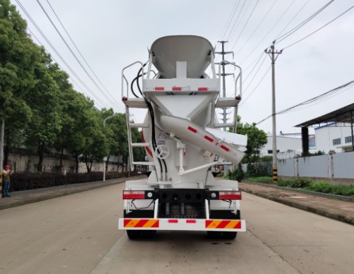 �����|�L(f��ng)���𿨔���܇_5.5������������܇