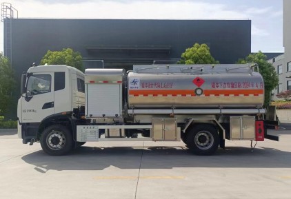 �|�L���\13.5���w�C����܇_�R����QXC5180GJYD6A���w�C����܇